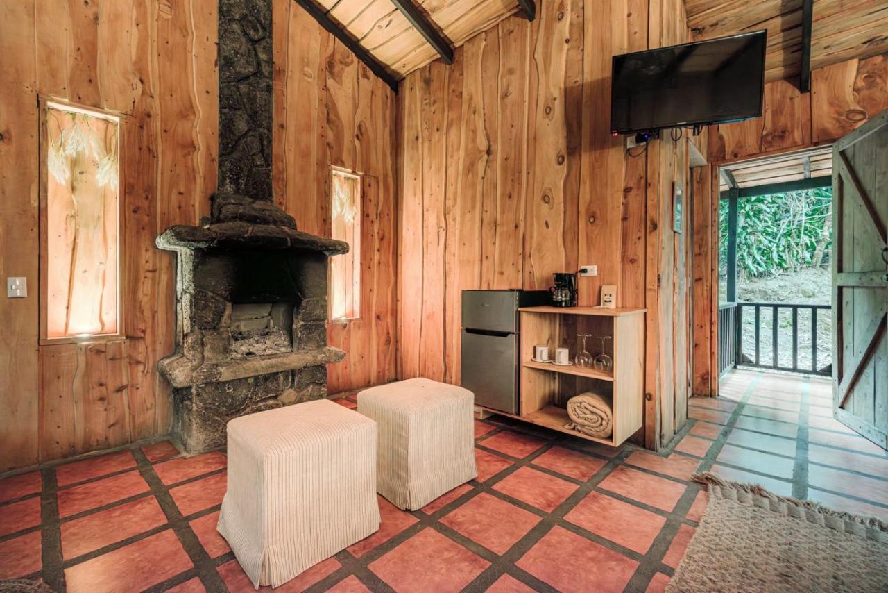 Hotel & Spa Escondite De La Montana Sabana Redonda Eksteriør billede